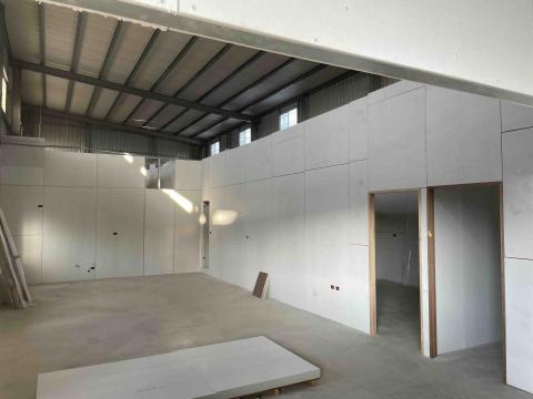 築家室內裝修 - 廠房輕隔間工程含一般木門安裝