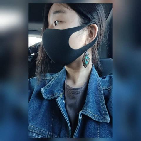 提供加入翻譯社服務的專家Min Chiu