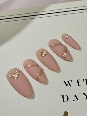 🌸 神仙美學 𝗗𝗲𝗶𝘁𝘆 𝗦𝘁𝘂𝗱𝗶𝗼 🌸 - 粉紅緞帶 | 原創設計 🌸 神仙美學 𝗗𝗲𝗶𝘁𝘆 𝗦𝘁𝘂𝗱𝗶𝗼 🌸 - 粉紅緞帶 | 原創設計