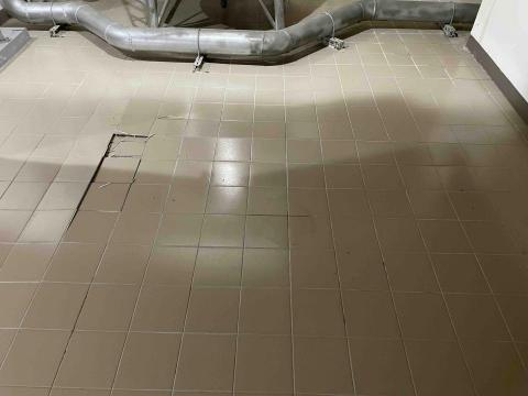 小郭 - 地磚碰空更新