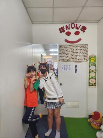 王小玲小姐 - 聖誕節的裝扮