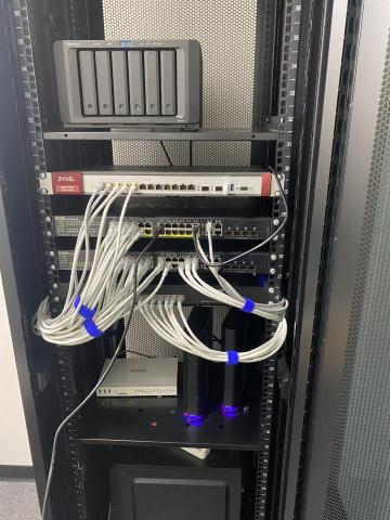 贊耀資訊有限公司 - 大巨蛋百人企業-網路資訊整合-機櫃.UTM.ROUTER.L2+SWITCH+POE AP ROMAIN+SIP SERVER  贊耀資訊有限公司 - 大巨蛋百人企業-網路資訊整合-機櫃.UTM.ROUTER.L2+SWITCH+POE AP ROMAIN+SIP SERVER