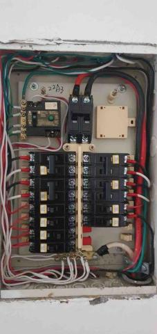 璞峰工程有限公司 - 全室電線換新