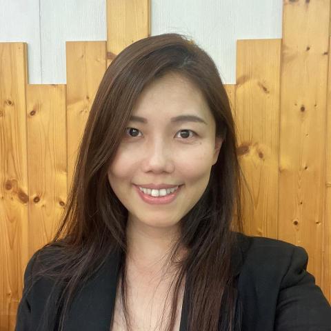 提供soho族勞保服務的專家Iris Lin