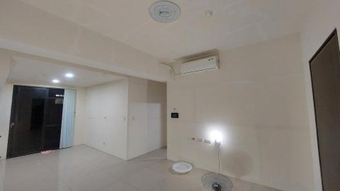 阿賢油漆工作室 - 新竹中央路朋友套房，年前粉刷油漆。