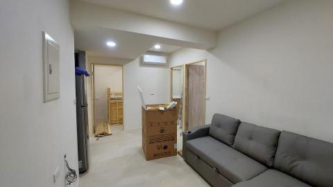 阿賢油漆工作室 - 新竹市湳中街民宅翻修整間批土油漆