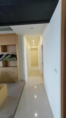 王依婷油漆團隊 - 美術館噴漆