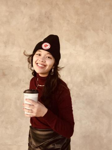 林御恩 - 目前就讀成大資源工程系一年級
有陪讀過國小五年級的學生
112學測國文成績15級分（滿級）
112分科國文成績60級分（滿級）pr99
112學測國文作文39.5/50 等級皆為A
112學測英文作文16.5/20
通過 全民中檢中高級
通過 全民英檢初級
多益735 藍色證書


