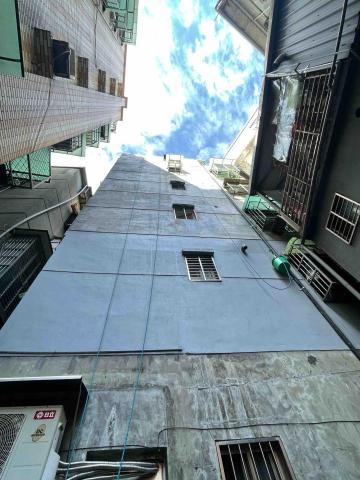 昭元企業外牆蜘蛛人 - 第一曾防水底漆