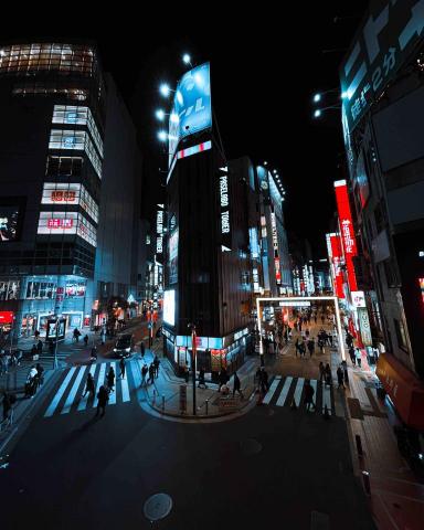 劉承恩 - 攝影、調色（東京上野）