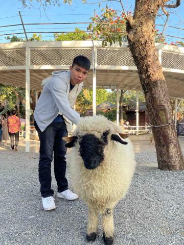 提供57服務的專家許瑋倫