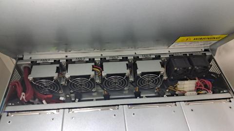 Caleb Hwang - 伺服器拆機保養