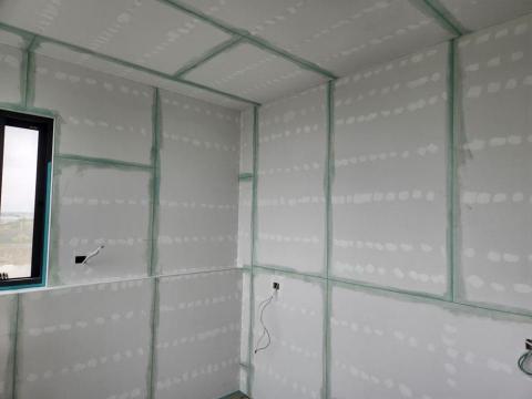 汯軒工程行 - 矽酸鈣牆面批2次aB膠