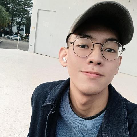 提供數學補習班台中服務的專家蕭世楷