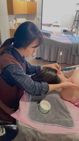 Chill 邱耳 - 耳燭實作