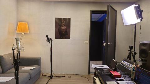 SHO(Unnam_Music) - 公司錄音室(Podcast錄音含拍攝架設)