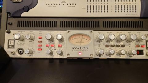 SHO(Unnam_Music) - 麥克風前級