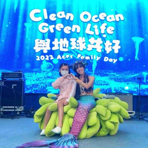 夏蕊全方位活動主持 /全方位活動企劃/場地佈置/水中模特兒 - 宏碁電腦家庭日人魚姐姐故事主持