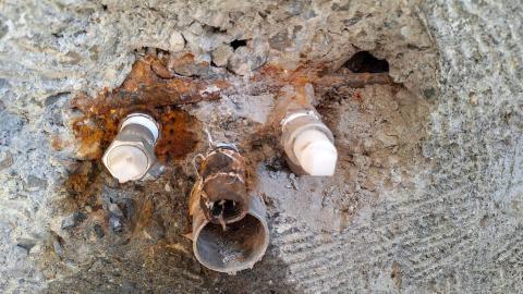 圓一工程修繕有限公司 - 給水管老舊鏽蝕 接頭更新