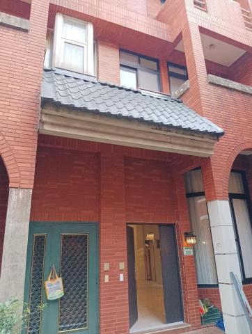 匠心鐵作坊 - 室外門面琉璃鋼瓦 成品圖 匠心鐵作坊 - 室外門面琉璃鋼瓦 成品圖