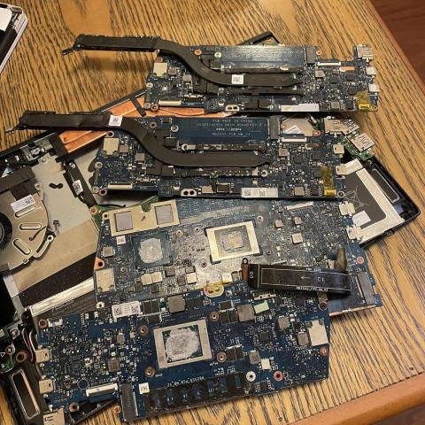 筆電復活島 專業筆電維修 - 