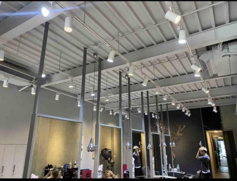 點亮您的家的柴柴師傅 - 