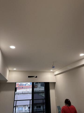 鶴昇工程有限公司 - 安裝燈具
