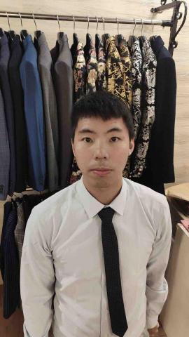 提供高雄會計家教服務的專家洪敏軒