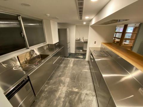 行動學習商務中心 - 其它商務中心少見的大廚房。