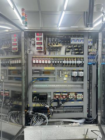 東峰電機有限公司 - 客戶客製化機台電路設計與程式設計
