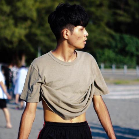 提供110數甲服務的專家羅君詠