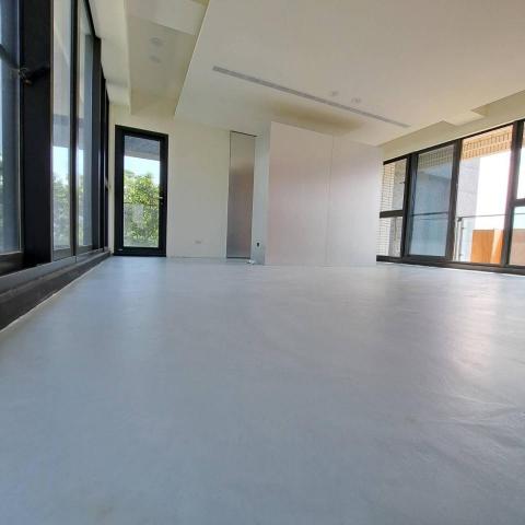 Stucco斯塔克工作室 - 微水泥無縫地板-灰白