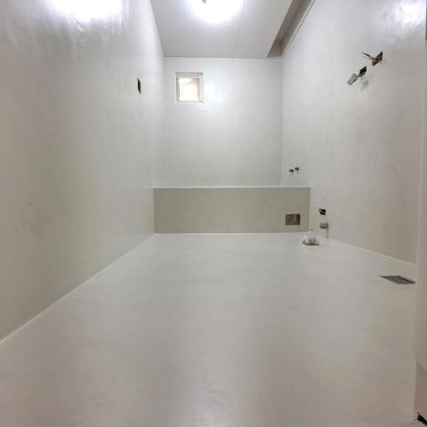 Stucco斯塔克工作室 - 微水泥磁磚浴室改造-米白