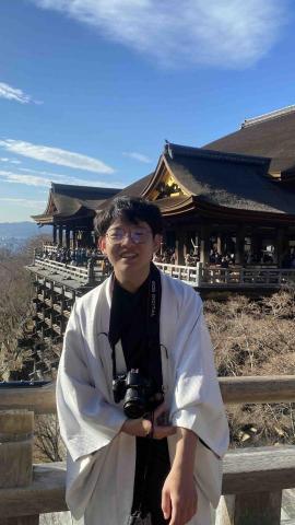 提供一日代班服務的專家吳致寬