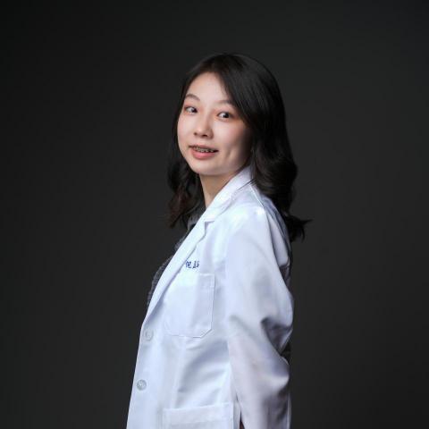 提供18h慢服務的專家倪孟涵