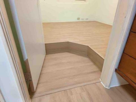 小林工作室 - 石朔地板架高