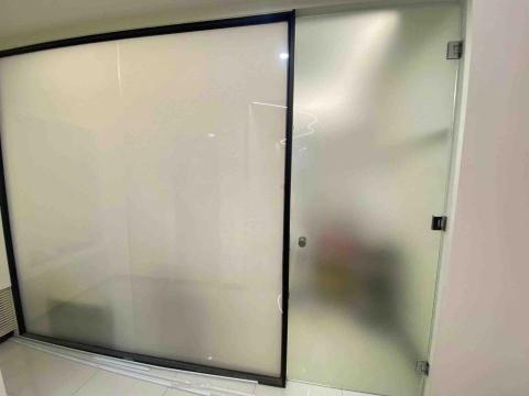 嵩興工程行 - 玻璃門牆拆除