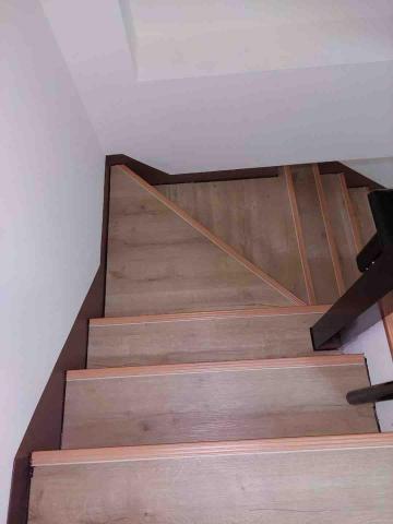 小林工作室 - 石朔地板施作樓梯