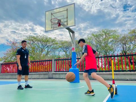 健身籃球教練 -  健身籃球教練 -
