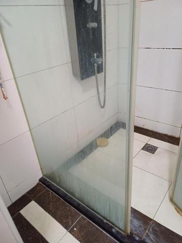 余先生 - 乾濕分離門清潔前 余先生 - 乾濕分離門清潔前