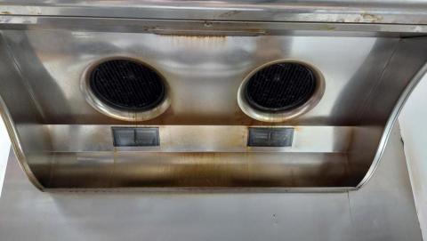 龍品專業清潔工程 - 抽油煙機清潔前