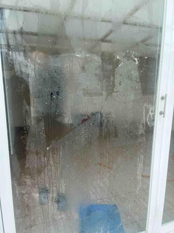 小資家適 - 玻璃除膠前