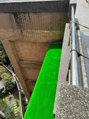 簡意金屬工程 - 草皮覆蓋