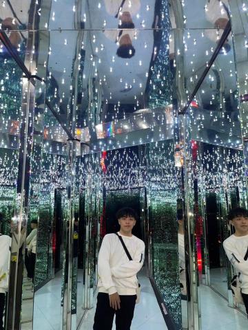 提供數學補習班台中服務的專家臧啟睿