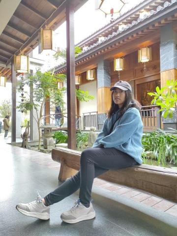 提供數學老師服務的專家何佳琪