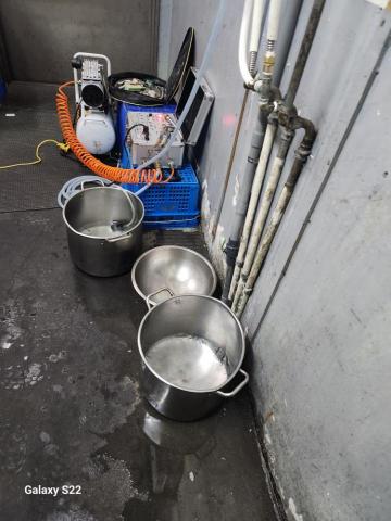 吉時通管企業 - 西提牛排 高周波清洗自來水管 吉時通管企業 - 西提牛排 高周波清洗自來水管