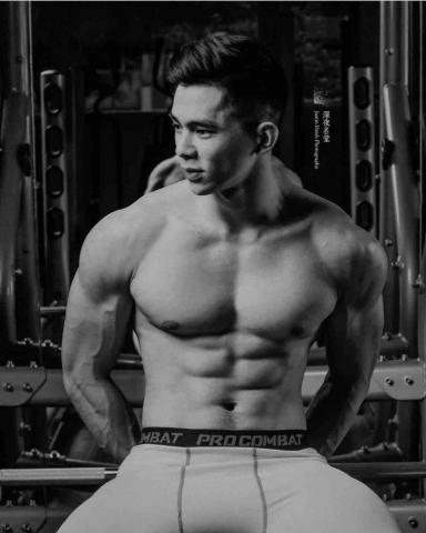 PT PRO Fitness Kevin教練 - 