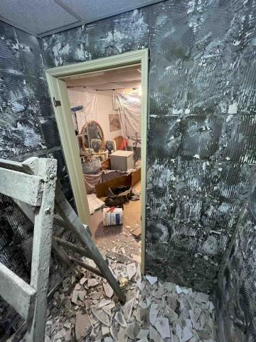 軍睿專業拆除工程 - 廁所剃皮