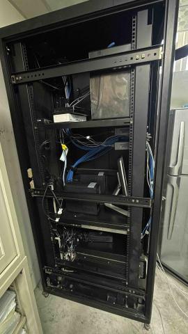 3C達人 - 機櫃大整理後