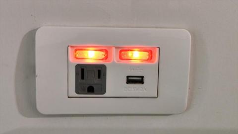 張順安 - USB&插座改裝